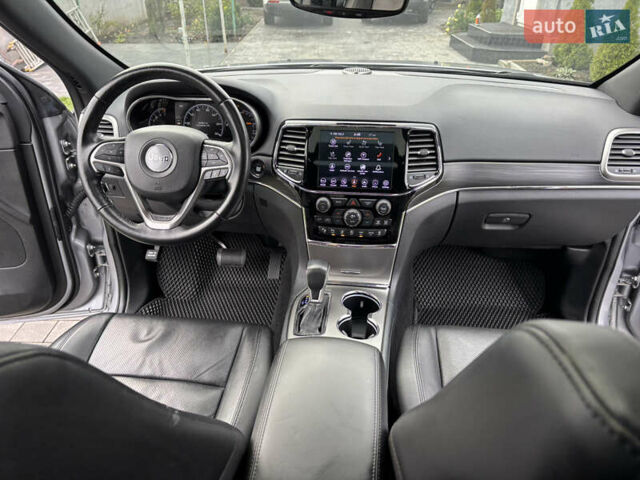 Серый Джип Гранд Чероки, объемом двигателя 3.6 л и пробегом 71 тыс. км за 24999 $, фото 41 на Automoto.ua