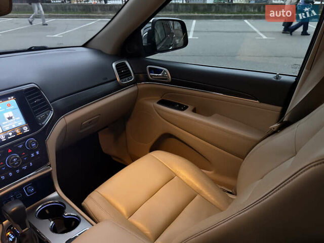 Серый Джип Гранд Чероки, объемом двигателя 3.6 л и пробегом 98 тыс. км за 26499 $, фото 16 на Automoto.ua