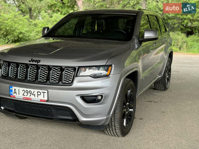 Сірий Джип Grand Cherokee, об'ємом двигуна 3.6 л та пробігом 81 тис. км за 25100 $, фото 36 на Automoto.ua