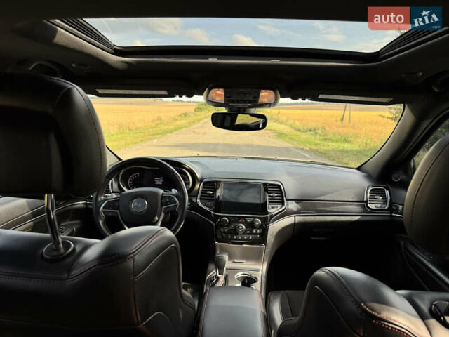 Джип Гранд Чероки 2020 в Киеве на Automoto.ua Серый Джип Гранд Чероки, объемом двигателя 3.6 л и пробегом 48 тыс. км за 28600 $, фото 50 на Automoto.ua