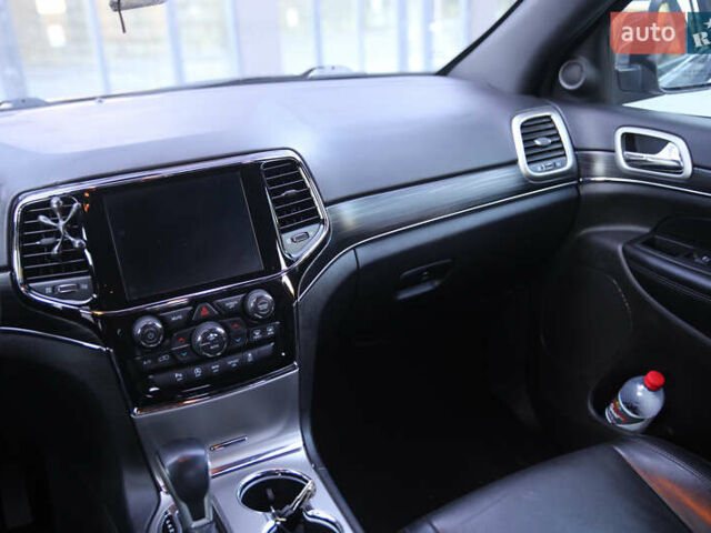 Серый Джип Гранд Чероки, объемом двигателя 3.6 л и пробегом 54 тыс. км за 24800 $, фото 27 на Automoto.ua