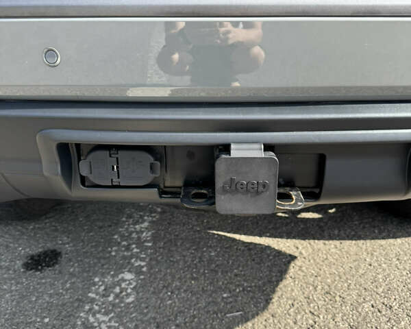 Джип Гранд Чероки 2020 в Киеве на Automoto.ua Серый Джип Гранд Чероки, объемом двигателя 3.6 л и пробегом 48 тыс. км за 28600 $, фото 57 на Automoto.ua