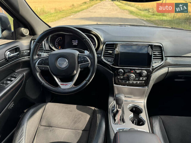 Джип Гранд Чероки 2020 в Киеве на Automoto.ua Серый Джип Гранд Чероки, объемом двигателя 3.6 л и пробегом 48 тыс. км за 28600 $, фото 52 на Automoto.ua