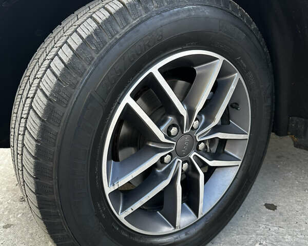 Сірий Джип Grand Cherokee, об'ємом двигуна 3.6 л та пробігом 63 тис. км за 27000 $, фото 11 на Automoto.ua