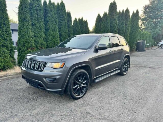 Сірий Джип Grand Cherokee, об'ємом двигуна 3.6 л та пробігом 115 тис. км за 18471 $, фото 1 на Automoto.ua