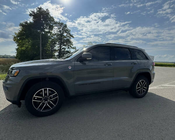 Джип Гранд Чероки 2020 в Киеве на Automoto.ua Серый Джип Гранд Чероки, объемом двигателя 3.6 л и пробегом 48 тыс. км за 28600 $, фото 28 на Automoto.ua