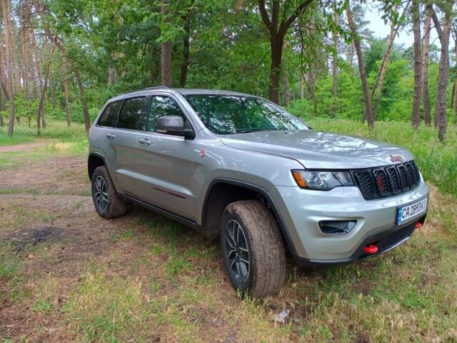 Сірий Джип Grand Cherokee, об'ємом двигуна 3.6 л та пробігом 85 тис. км за 33000 $, фото 1 на Automoto.ua