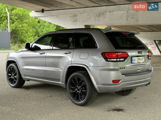 Сірий Джип Grand Cherokee, об'ємом двигуна 3.6 л та пробігом 81 тис. км за 25100 $, фото 41 на Automoto.ua