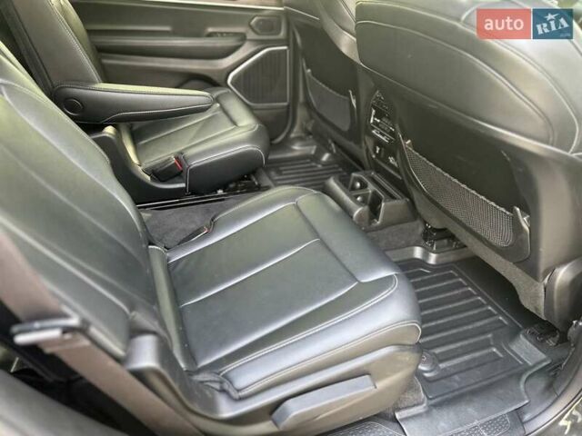 Сірий Джип Grand Cherokee, об'ємом двигуна 3.6 л та пробігом 63 тис. км за 32900 $, фото 12 на Automoto.ua