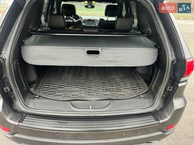 Серый Джип Гранд Чероки, объемом двигателя 3.6 л и пробегом 61 тыс. км за 25700 $, фото 23 на Automoto.ua