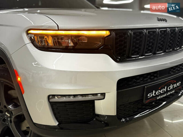 Серый Джип Гранд Чероки, объемом двигателя 3.61 л и пробегом 99 тыс. км за 39499 $, фото 10 на Automoto.ua