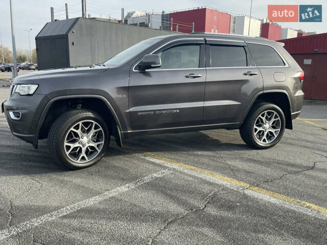 Серый Джип Гранд Чероки, объемом двигателя 3 л и пробегом 38 тыс. км за 46500 $, фото 22 на Automoto.ua