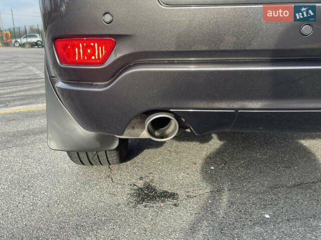 Серый Джип Гранд Чероки, объемом двигателя 3 л и пробегом 38 тыс. км за 46500 $, фото 11 на Automoto.ua