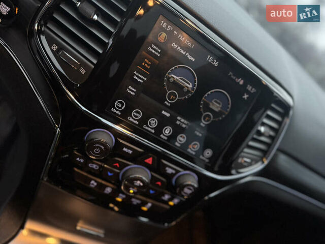 Серый Джип Гранд Чероки, объемом двигателя 3.6 л и пробегом 96 тыс. км за 26500 $, фото 21 на Automoto.ua