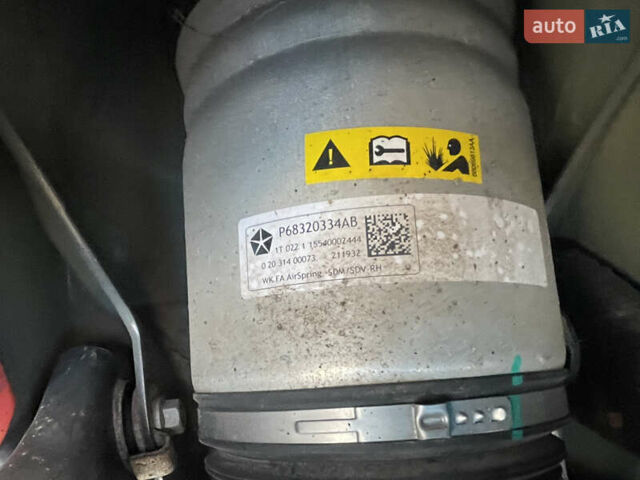 Серый Джип Гранд Чероки, объемом двигателя 3 л и пробегом 38 тыс. км за 46500 $, фото 30 на Automoto.ua