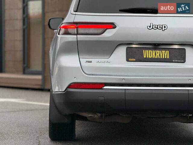 Серый Джип Гранд Чероки, объемом двигателя 3.6 л и пробегом 23 тыс. км за 39900 $, фото 21 на Automoto.ua