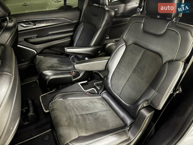 Серый Джип Гранд Чероки, объемом двигателя 3.61 л и пробегом 99 тыс. км за 39499 $, фото 15 на Automoto.ua