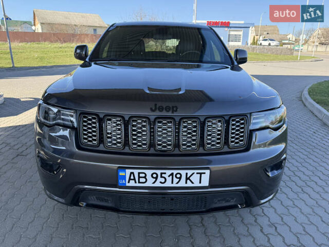 Сірий Джип Grand Cherokee, об'ємом двигуна 3.6 л та пробігом 82 тис. км за 25400 $, фото 9 на Automoto.ua