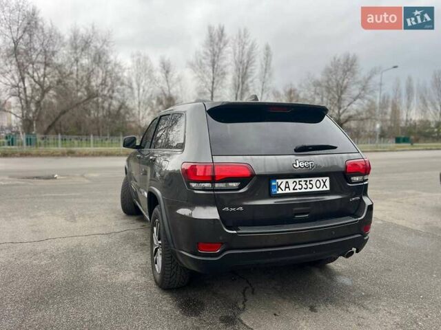 Серый Джип Гранд Чероки, объемом двигателя 3.6 л и пробегом 61 тыс. км за 25700 $, фото 7 на Automoto.ua