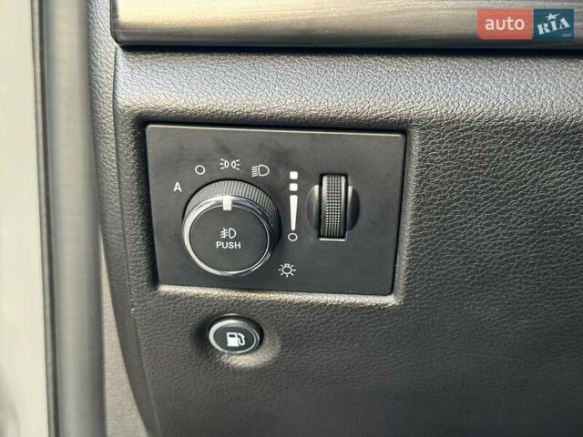 Серый Джип Гранд Чероки, объемом двигателя 3.6 л и пробегом 66 тыс. км за 28990 $, фото 15 на Automoto.ua