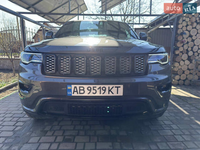 Сірий Джип Grand Cherokee, об'ємом двигуна 3.6 л та пробігом 82 тис. км за 25400 $, фото 16 на Automoto.ua