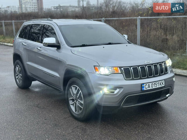 Серый Джип Гранд Чероки, объемом двигателя 3.6 л и пробегом 96 тыс. км за 26500 $, фото 2 на Automoto.ua
