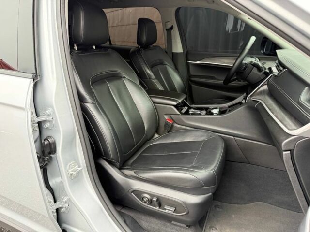 Серый Джип Гранд Чероки, объемом двигателя 3.6 л и пробегом 23 тыс. км за 39900 $, фото 21 на Automoto.ua