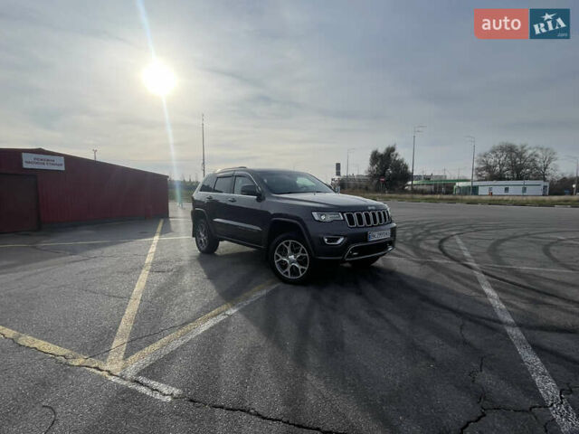 Серый Джип Гранд Чероки, объемом двигателя 3 л и пробегом 38 тыс. км за 46500 $, фото 27 на Automoto.ua