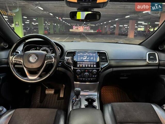 Серый Джип Гранд Чероки, объемом двигателя 3.6 л и пробегом 66 тыс. км за 28990 $, фото 16 на Automoto.ua