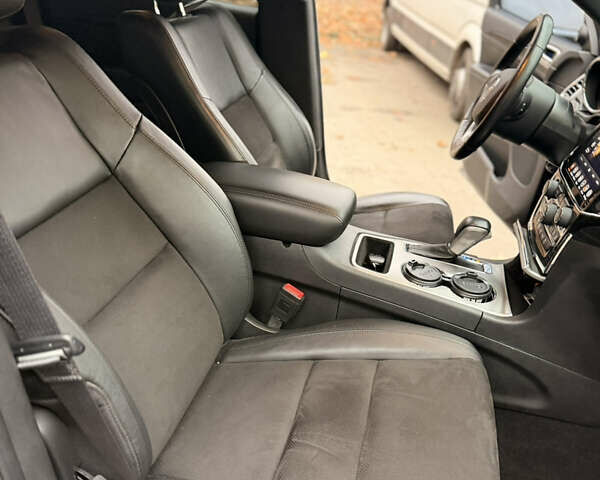 Сірий Джип Grand Cherokee, об'ємом двигуна 3.6 л та пробігом 37 тис. км за 30200 $, фото 12 на Automoto.ua