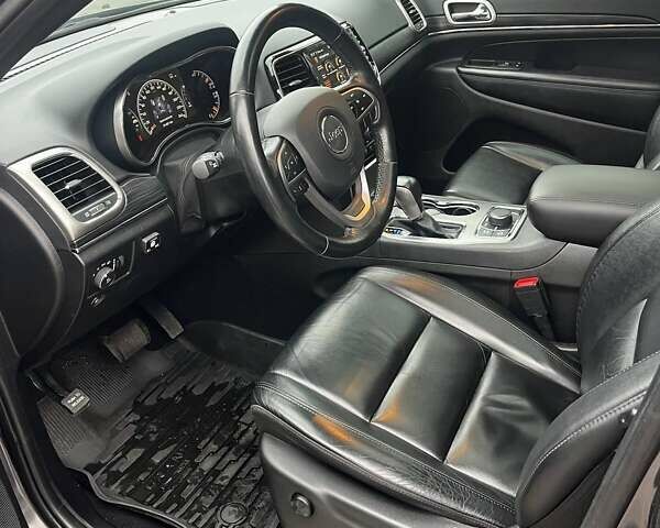 Серый Джип Гранд Чероки, объемом двигателя 3.6 л и пробегом 61 тыс. км за 25700 $, фото 17 на Automoto.ua