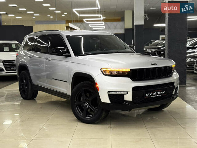 Серый Джип Гранд Чероки, объемом двигателя 3.61 л и пробегом 99 тыс. км за 39499 $, фото 2 на Automoto.ua