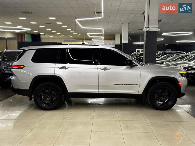 Серый Джип Гранд Чероки, объемом двигателя 3.61 л и пробегом 99 тыс. км за 39499 $, фото 3 на Automoto.ua