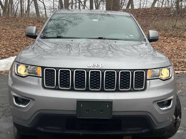 Сірий Джип Grand Cherokee, об'ємом двигуна 0.36 л та пробігом 29 тис. км за 33600 $, фото 4 на Automoto.ua