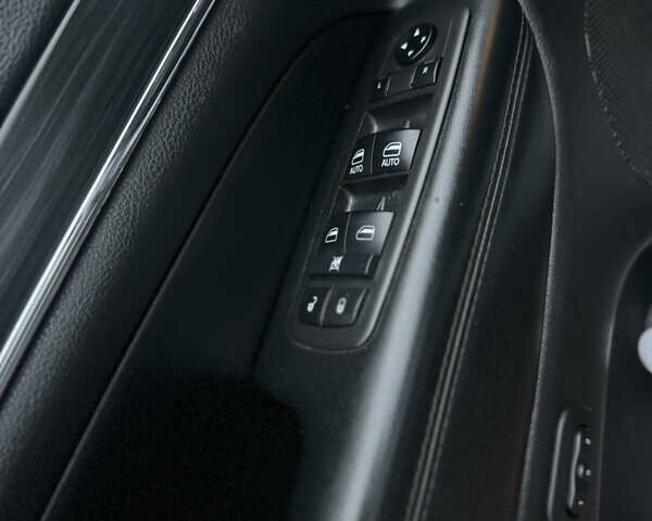 Серый Джип Гранд Чероки, объемом двигателя 3.6 л и пробегом 96 тыс. км за 26500 $, фото 23 на Automoto.ua