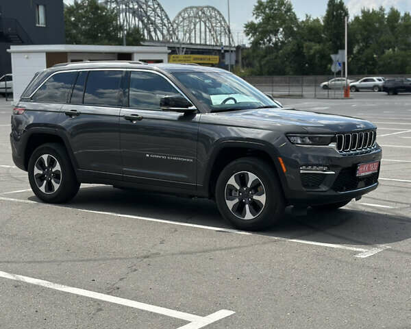 Серый Джип Гранд Чероки, объемом двигателя 2 л и пробегом 20 тыс. км за 50000 $, фото 7 на Automoto.ua