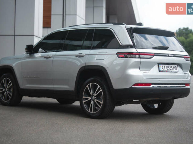 Серый Джип Гранд Чероки, объемом двигателя 3.6 л и пробегом 87 тыс. км за 39700 $, фото 4 на Automoto.ua