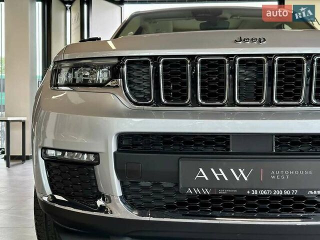 Сірий Джип Grand Cherokee, об'ємом двигуна 3.6 л та пробігом 1 тис. км за 53000 $, фото 3 на Automoto.ua