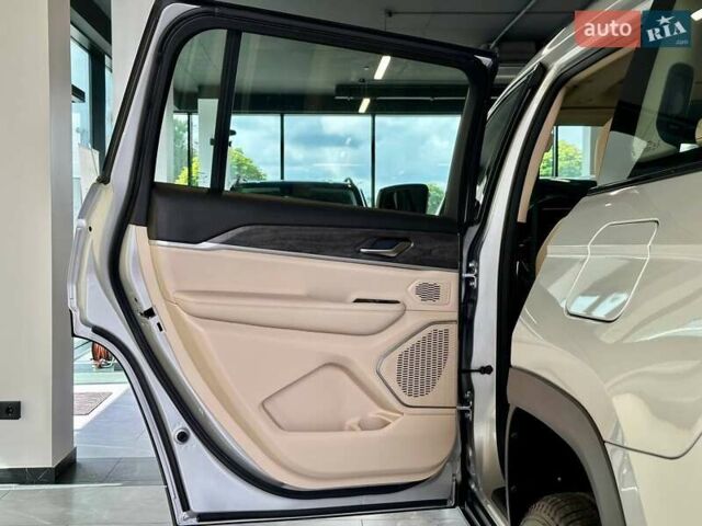 Серый Джип Гранд Чероки, объемом двигателя 3.6 л и пробегом 1 тыс. км за 47900 $, фото 25 на Automoto.ua