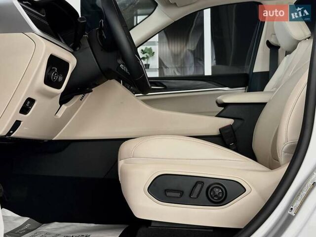 Сірий Джип Grand Cherokee, об'ємом двигуна 3.6 л та пробігом 1 тис. км за 53000 $, фото 21 на Automoto.ua