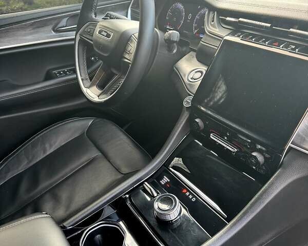 Серый Джип Гранд Чероки, объемом двигателя 3.61 л и пробегом 85 тыс. км за 45000 $, фото 7 на Automoto.ua