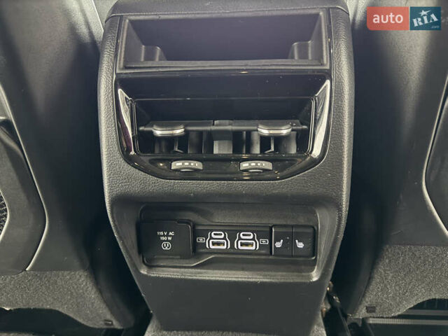 Сірий Джип Grand Cherokee, об'ємом двигуна 3.6 л та пробігом 47 тис. км за 36900 $, фото 23 на Automoto.ua