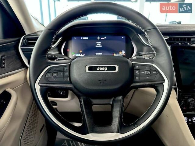Сірий Джип Grand Cherokee, об'ємом двигуна 3.6 л та пробігом 1 тис. км за 53000 $, фото 20 на Automoto.ua