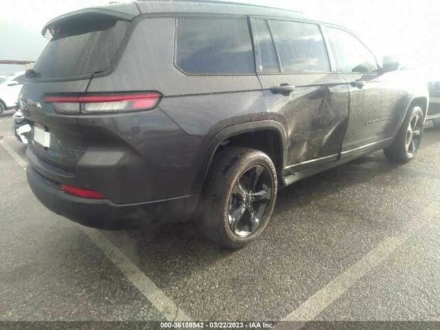 Сірий Джип Grand Cherokee, об'ємом двигуна 0.36 л та пробігом 14 тис. км за 30300 $, фото 5 на Automoto.ua