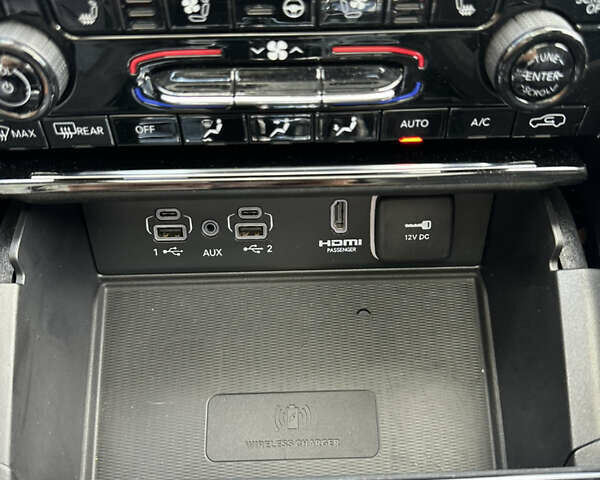 Серый Джип Гранд Чероки, объемом двигателя 2 л и пробегом 20 тыс. км за 50000 $, фото 34 на Automoto.ua