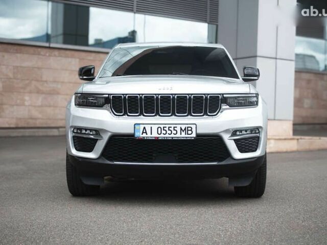 Сірий Джип Grand Cherokee, об'ємом двигуна 3.6 л та пробігом 87 тис. км за 45000 $, фото 1 на Automoto.ua