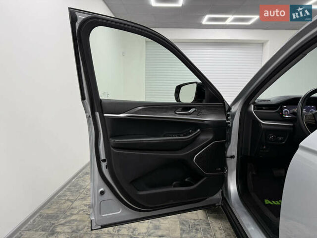 Сірий Джип Grand Cherokee, об'ємом двигуна 3.6 л та пробігом 47 тис. км за 36900 $, фото 25 на Automoto.ua