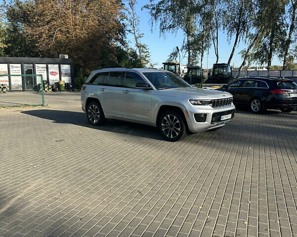 Джип Гранд Чероки 2022 в Полтаве на Automoto.ua Серый Джип Гранд Чероки, объемом двигателя 3.6 л и пробегом 34 тыс. км за 63000 $, фото 8 на Automoto.ua