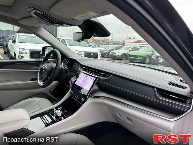 Серый Джип Гранд Чероки, объемом двигателя 3.6 л и пробегом 32 тыс. км за 43859 $, фото 12 на Automoto.ua