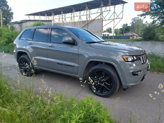 Сірий Джип Grand Cherokee, об'ємом двигуна 3.6 л та пробігом 33 тис. км за 28300 $, фото 5 на Automoto.ua